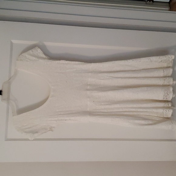 Abercrombie lace dress - Picture 4 of 5
